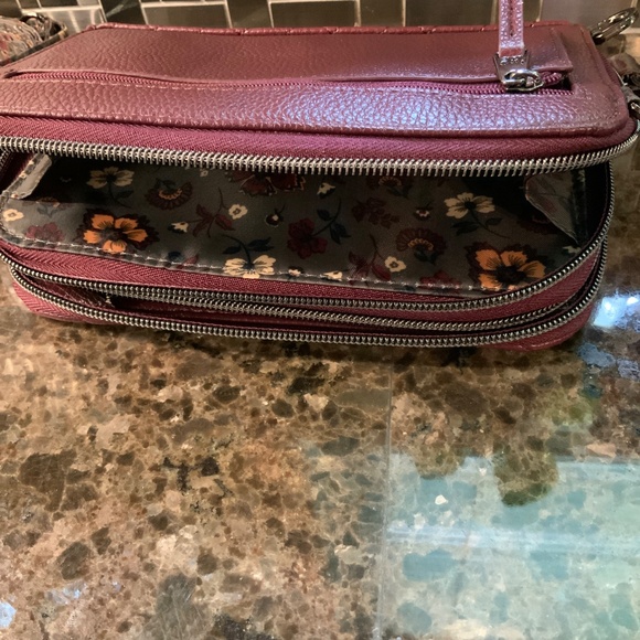 LUG VEGAN LEATHER QUICKSTEP - NWOT. WINE COLOUR - Picture 4 of 5